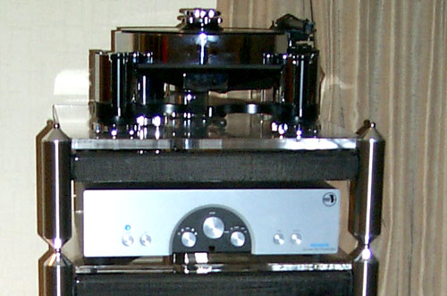 Avid Acutus Turntable atop Rogue 99 Preamp 