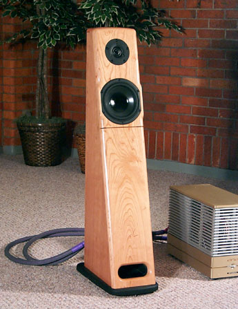 Kestrel 2 Loudspeaker - Pennsylvania Cherry 