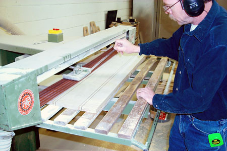 Stroke sanding baffle blank